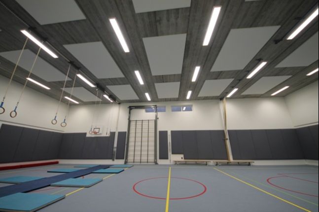 Akoestische materialen in nieuwbouw gymzaal